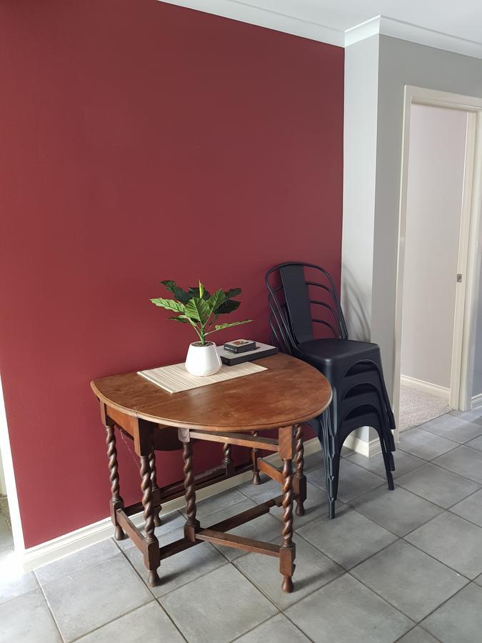 Central Taupo Townhouse Екстериор снимка